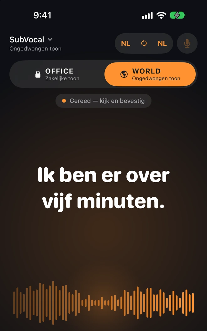 Je gefluister wordt spraak in dezelfde taal, zonder vertaling.