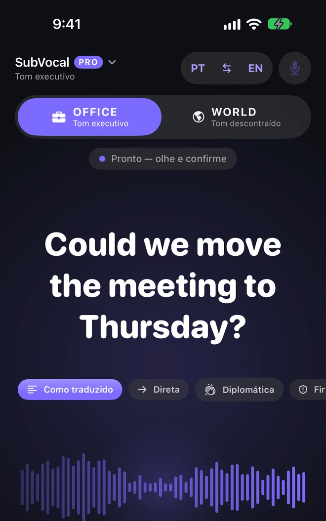 OFFICE é o tom executivo disponível no Pro. Tem regras para 7 idiomas. Nos demais, muda a característica da voz sem reescrever o texto.